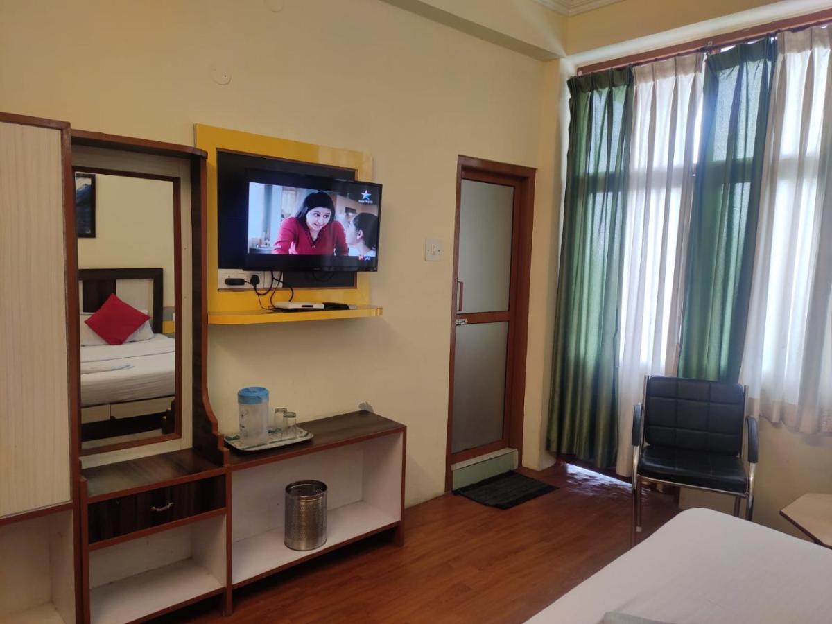 Hotel Amandeep Dharamshala Exterior foto
